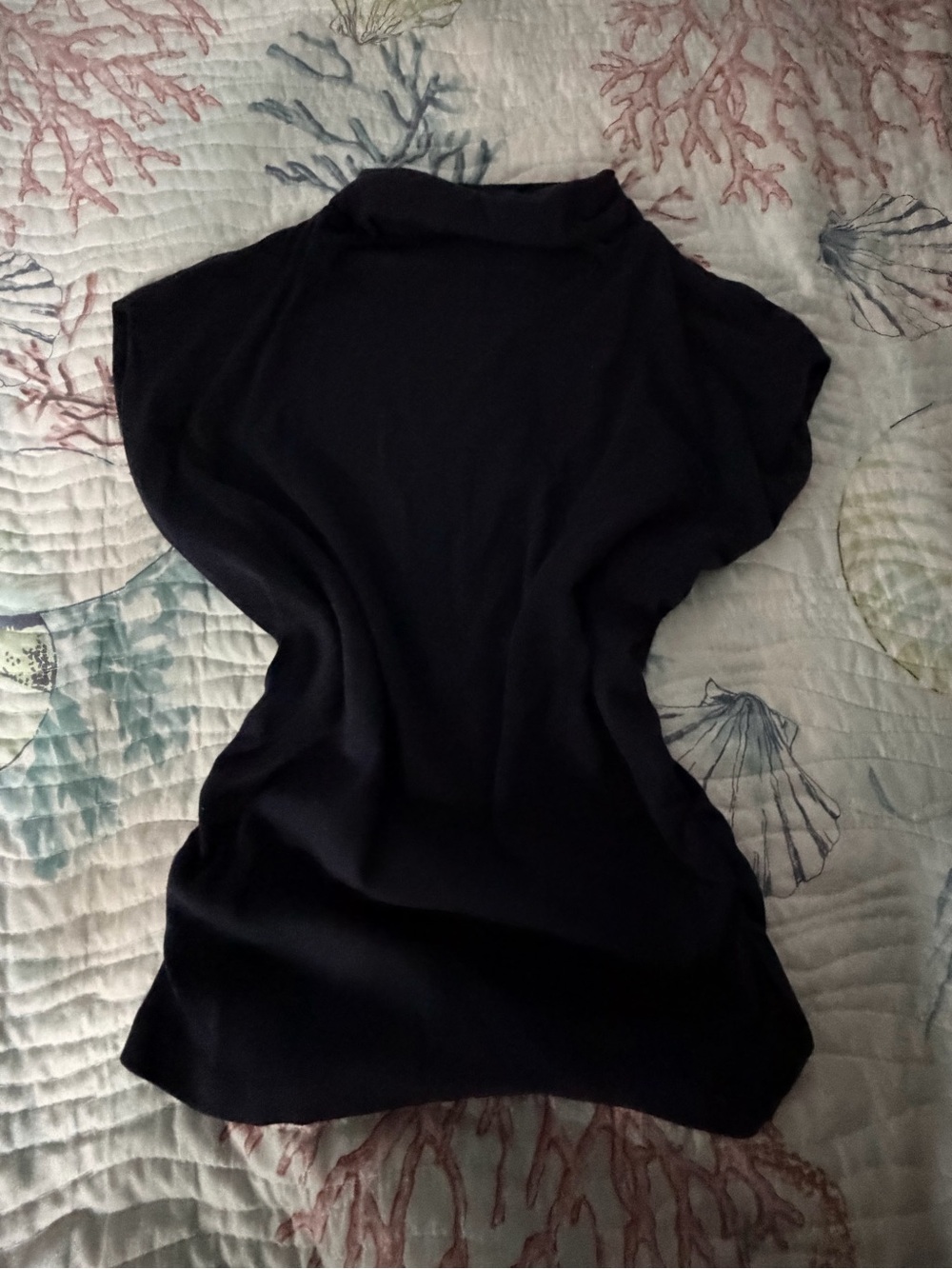 Black Women's Short Sleeve Top